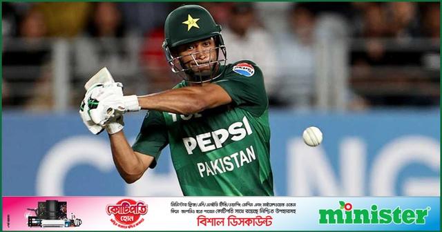নওয়াজের অনবদ্য সেঞ্চুরিতে পাকিস্তানের দাপুটে জয়