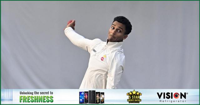 একাদশের প্রত্যেকে করলেন বোলিং, টি-২০ ইতিহাসে প্রথমবার